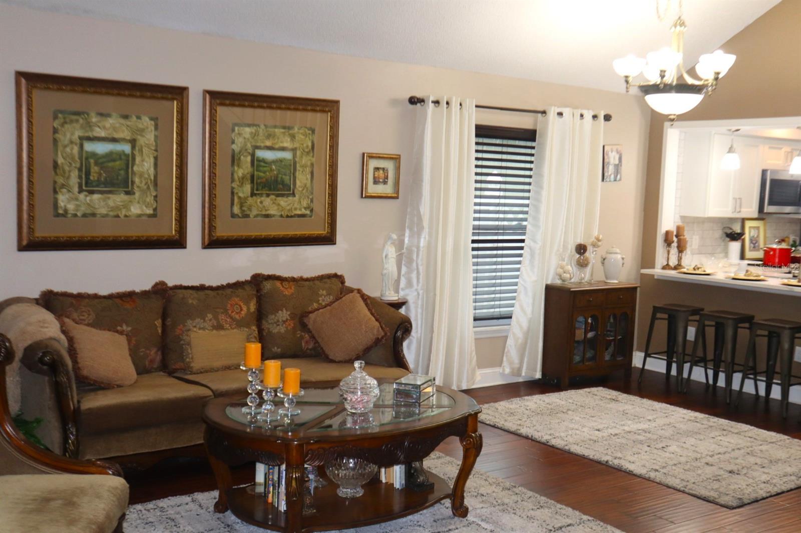 Image 3 of 40 For 5410 Old Oak Tree Dr