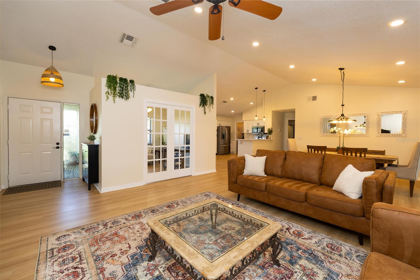 Image 4 of 34 For 9150 Palm Tree Drive