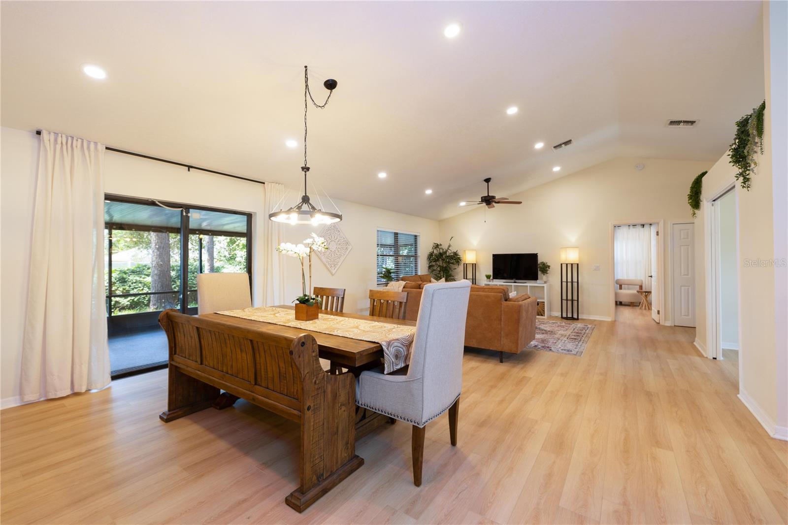 Image 9 of 34 For 9150 Palm Tree Drive