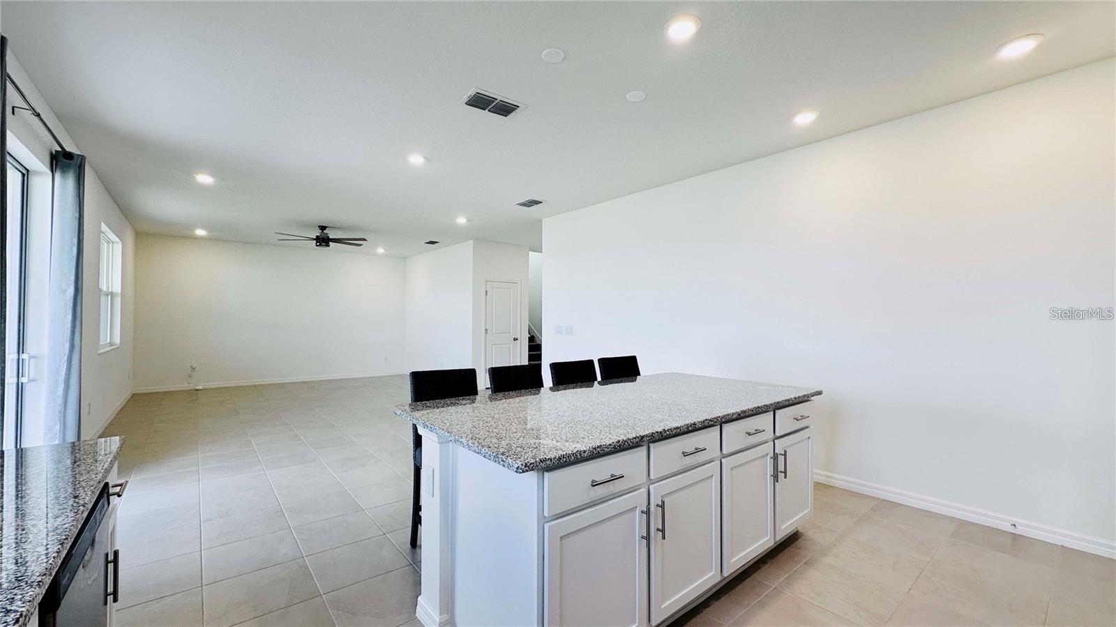 Image 6 of 23 For 9567 Sandy Bluffs Circle