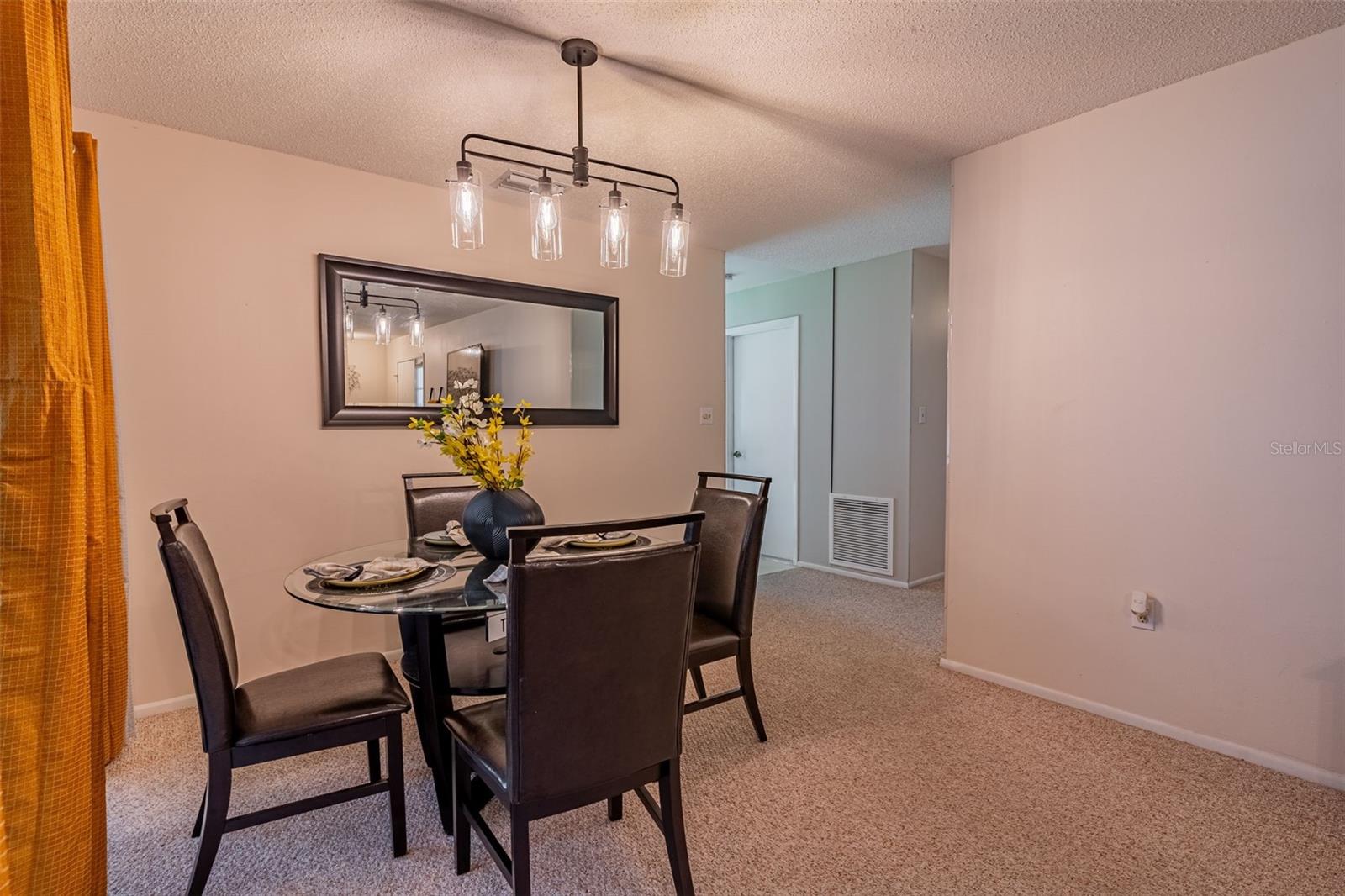Image 12 of 33 For 6308 Fernbrook Court