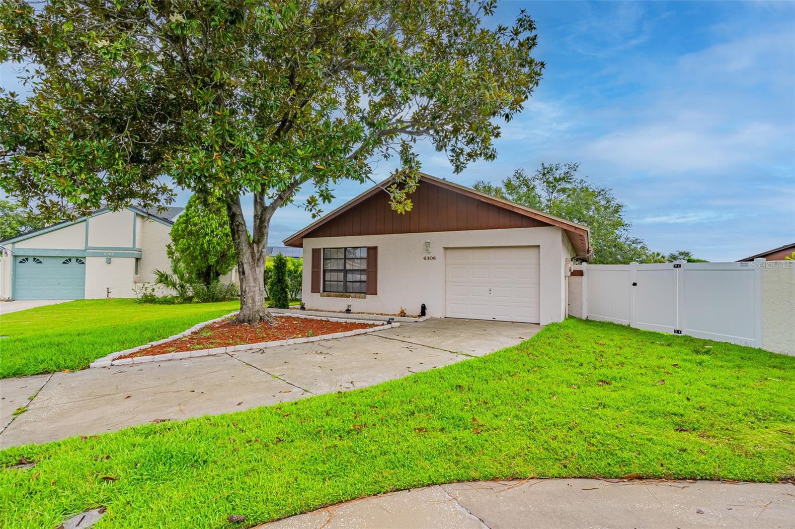 Image 2 of 33 For 6308 Fernbrook Court