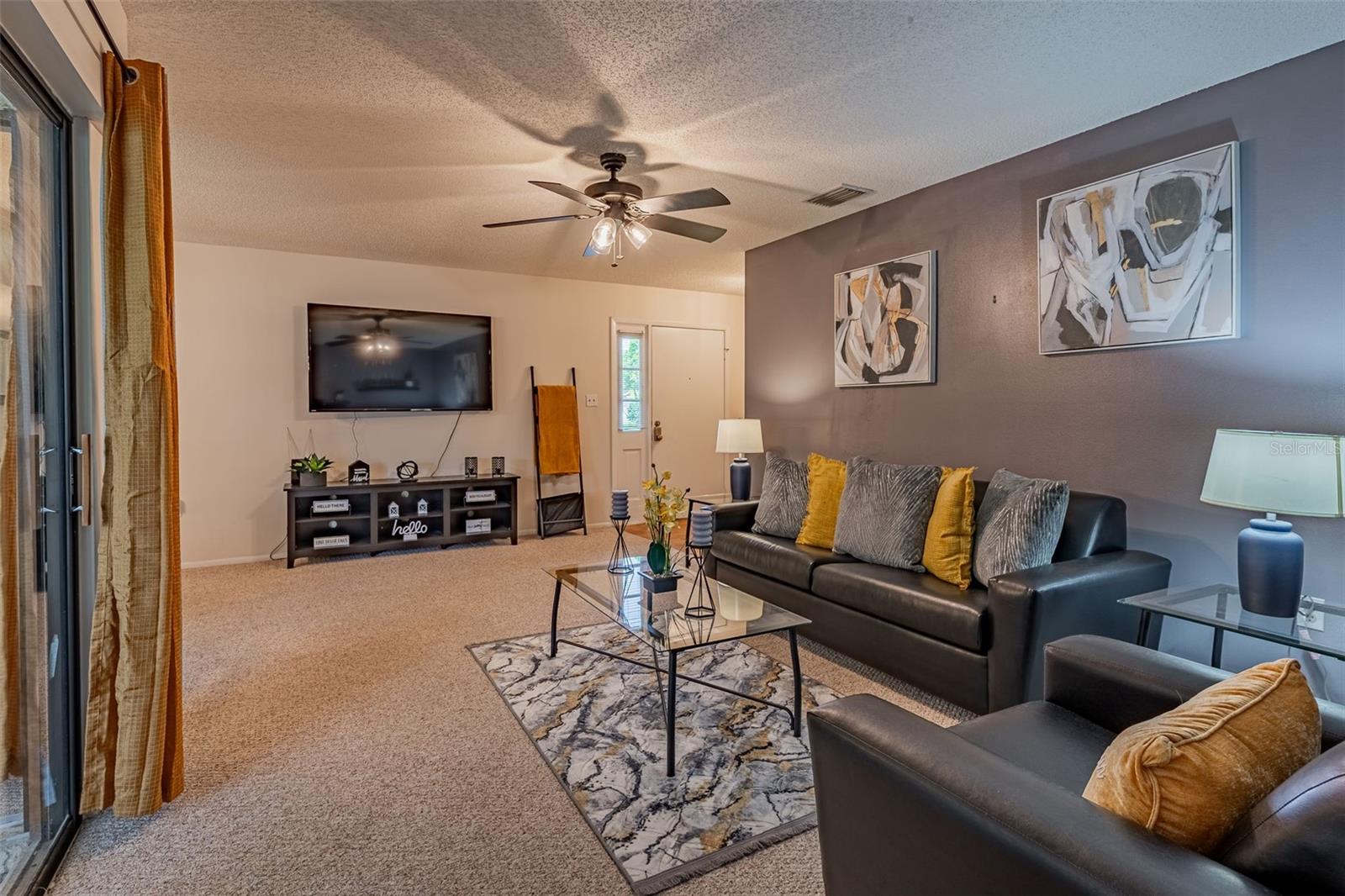 Image 7 of 33 For 6308 Fernbrook Court