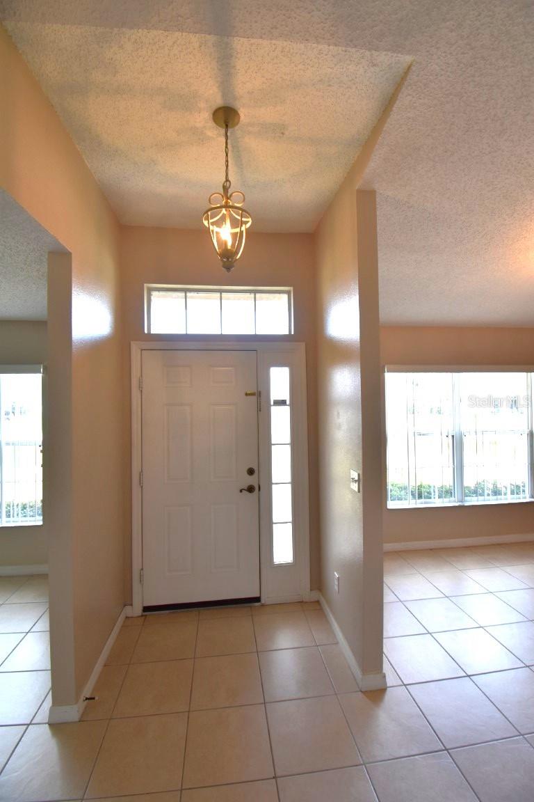 Image 4 of 9 For 313 Drum Lane