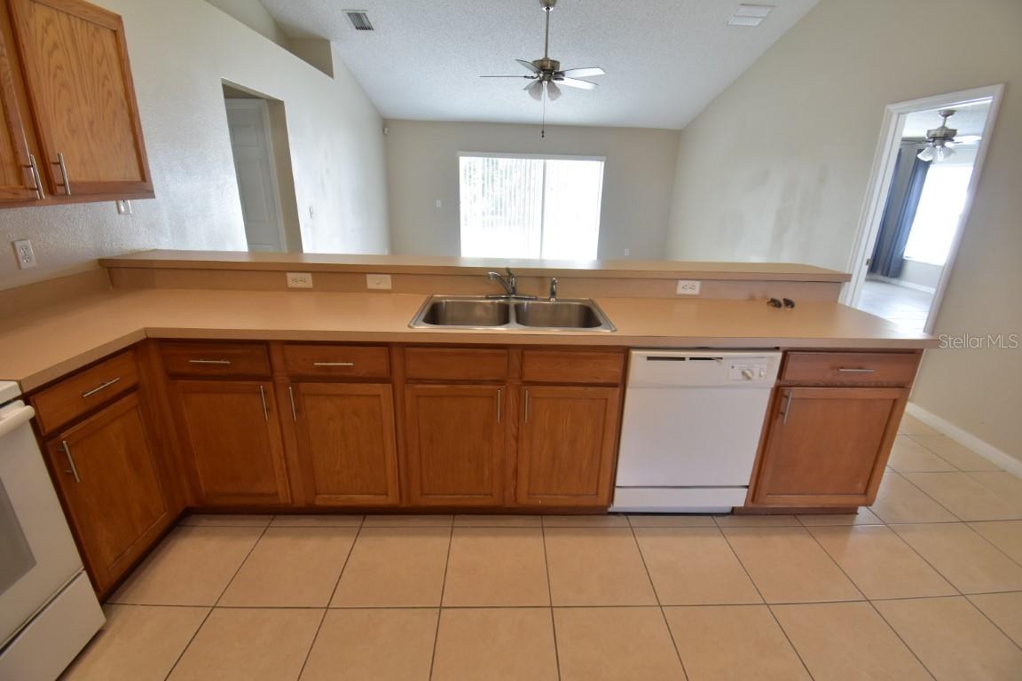 Image 8 of 9 For 313 Drum Lane