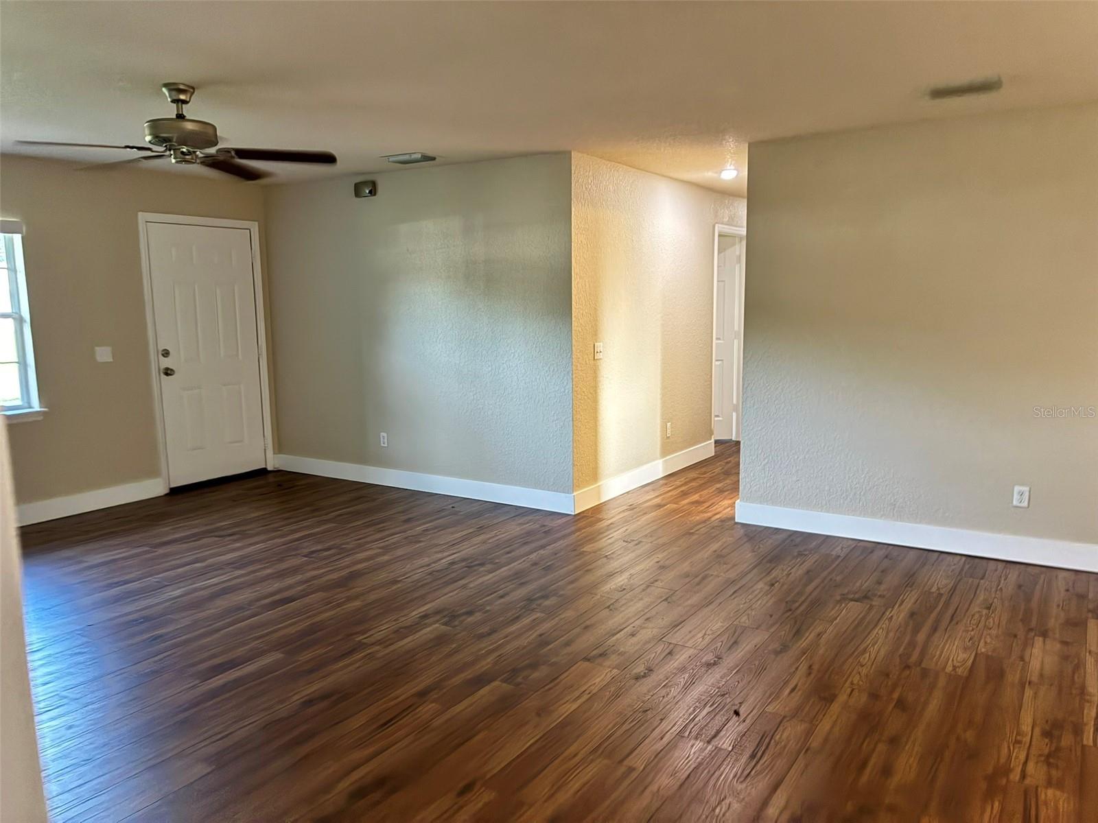 Image 10 of 16 For 117 Burns Avenue