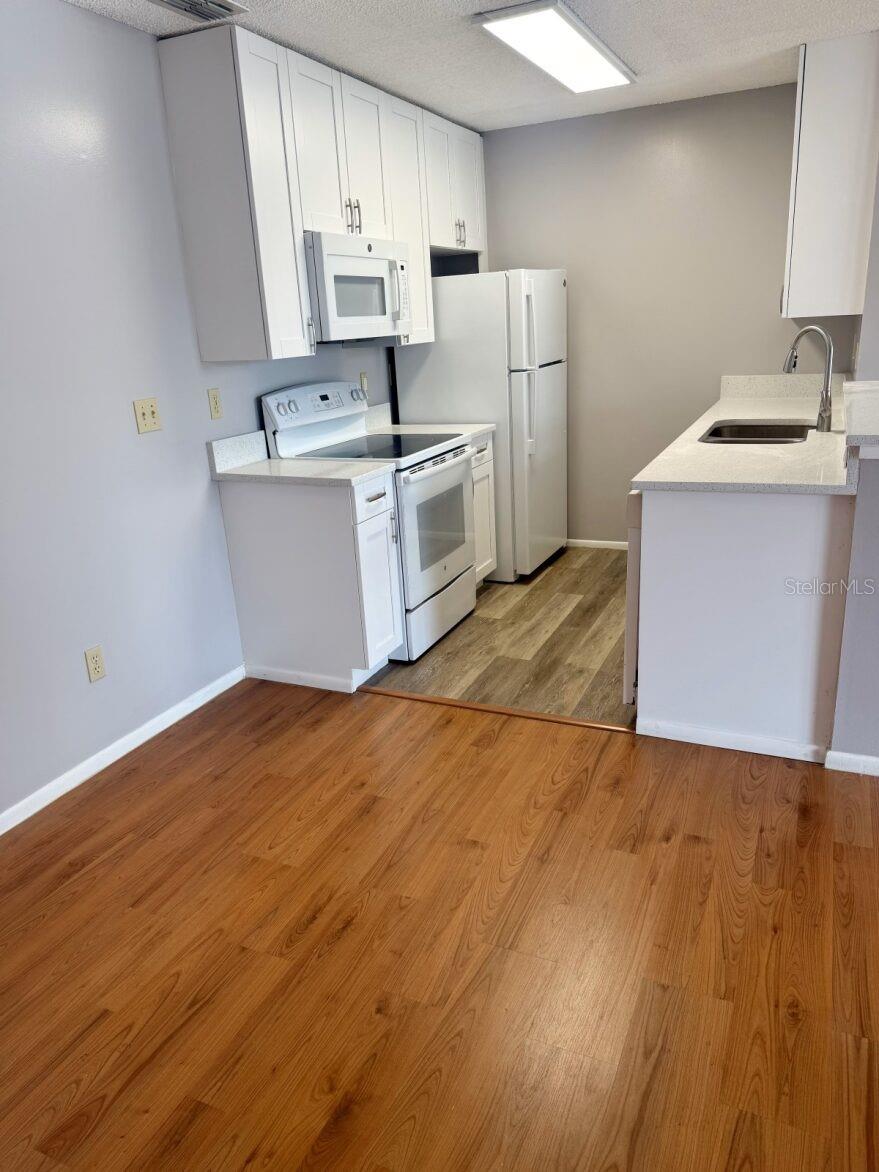 Image 19 of 25 For 711 Sugar Bay Way 313