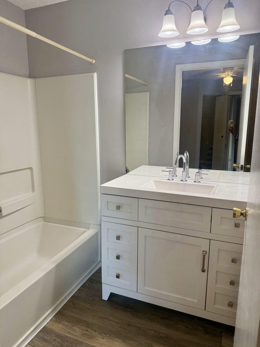 Image 24 of 25 For 711 Sugar Bay Way 313