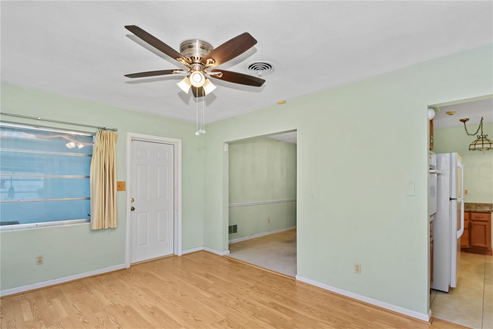 Image 12 of 30 For 5711 Eggleston Avenue