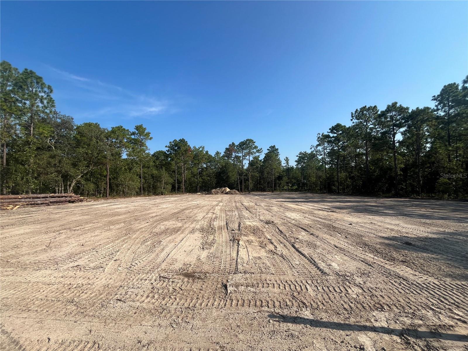 Image 4 of 51 For 12411 71 Lane Road
