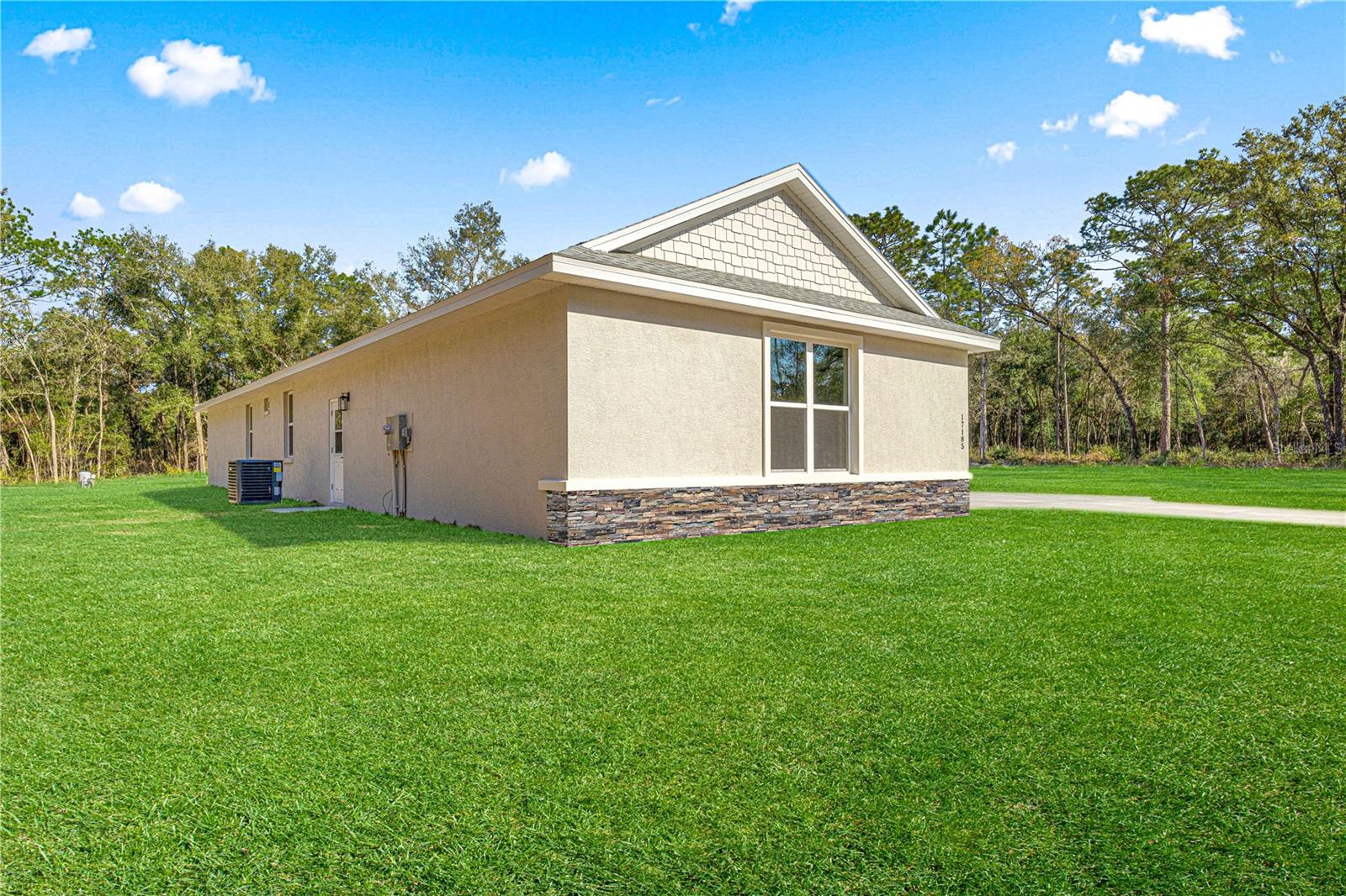 Image 46 of 51 For 12411 71 Lane Road