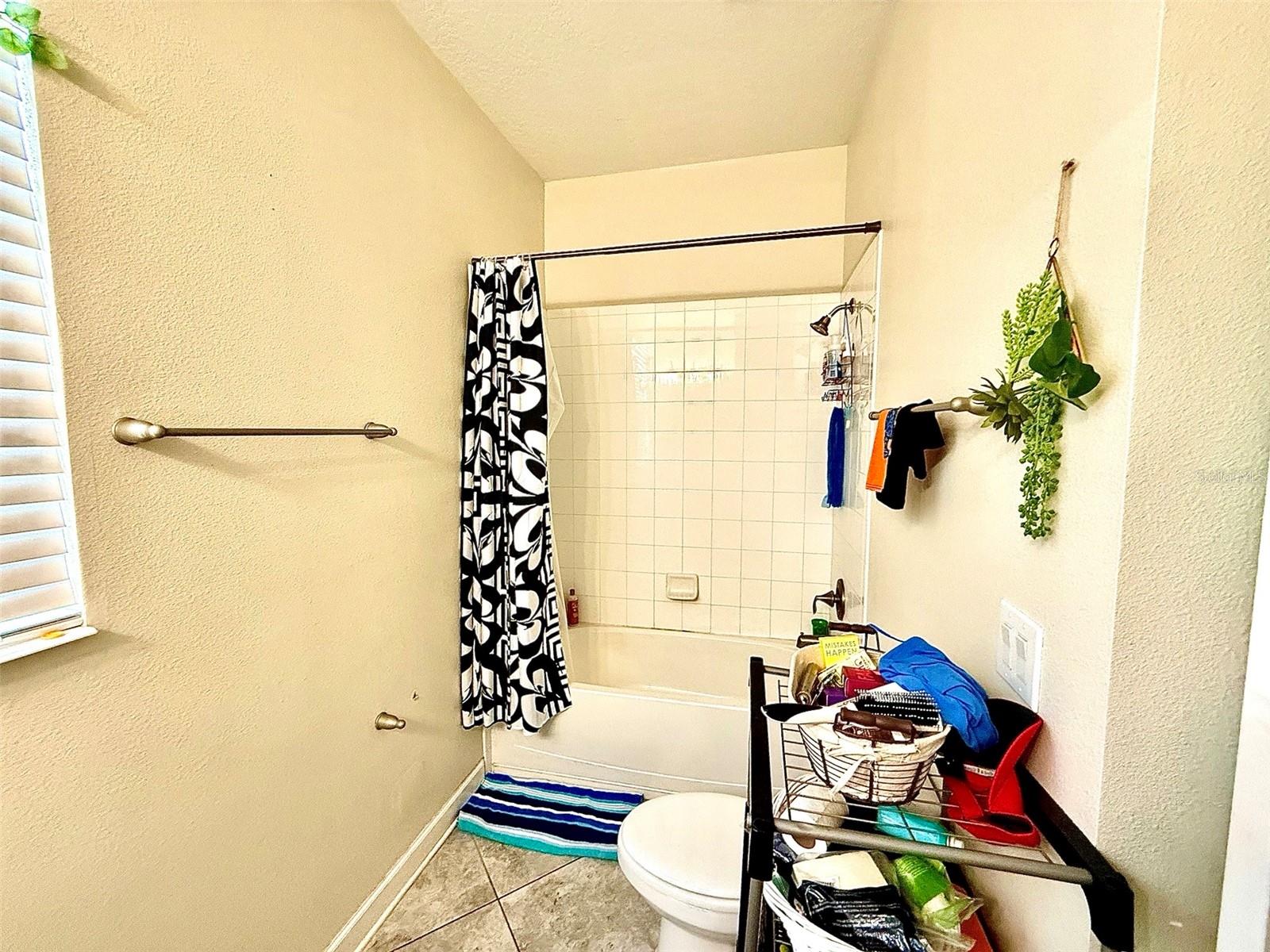 Image 11 of 40 For 4628 Cortland Drive