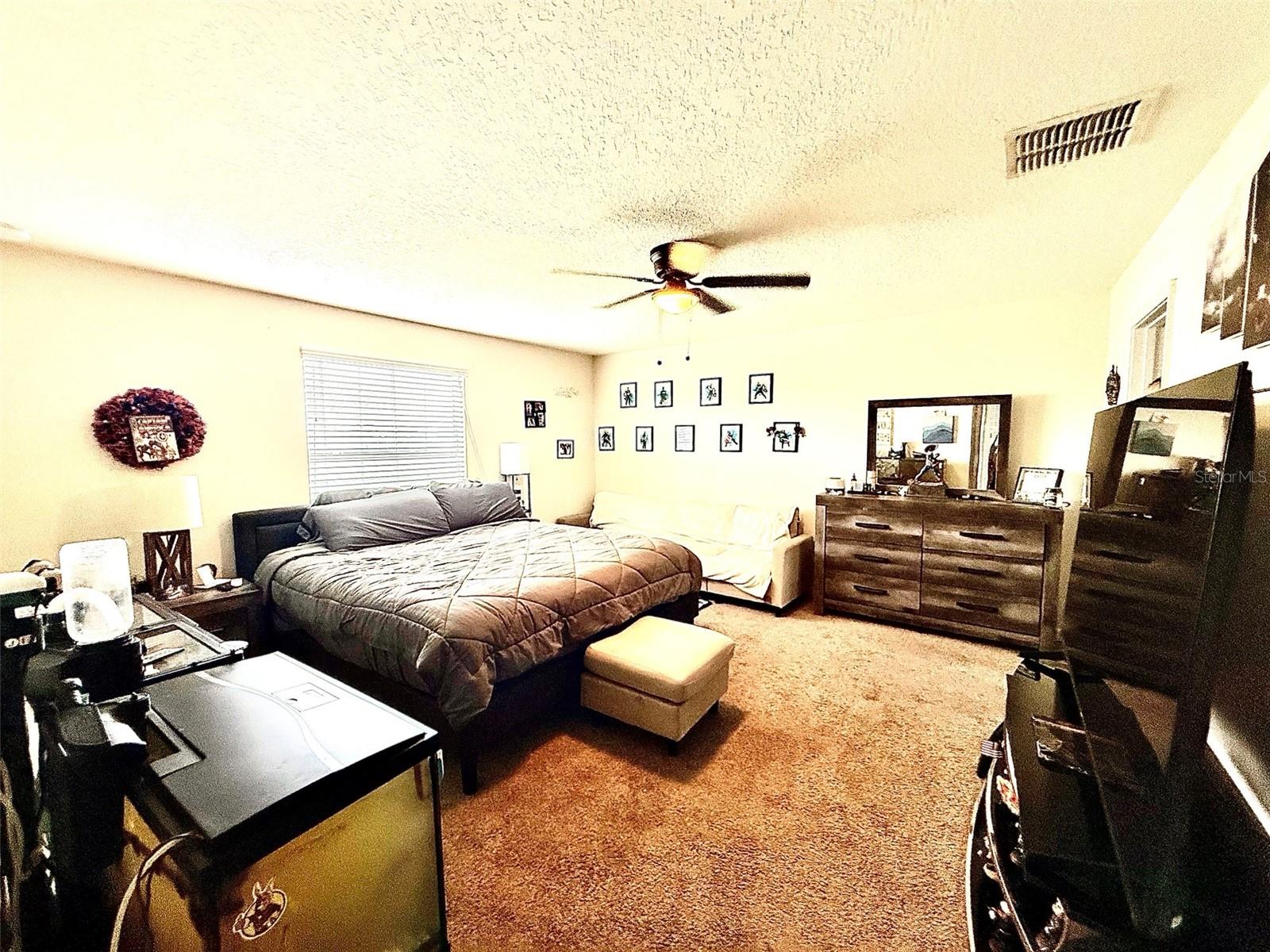 Image 17 of 40 For 4628 Cortland Drive