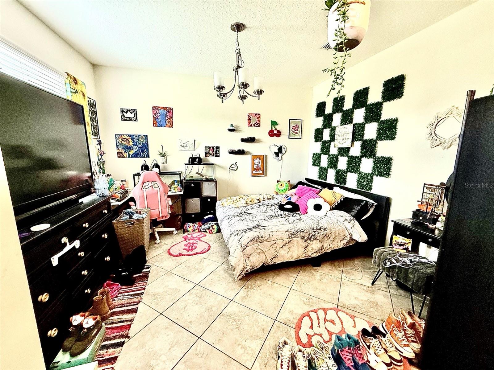 Image 3 of 40 For 4628 Cortland Drive