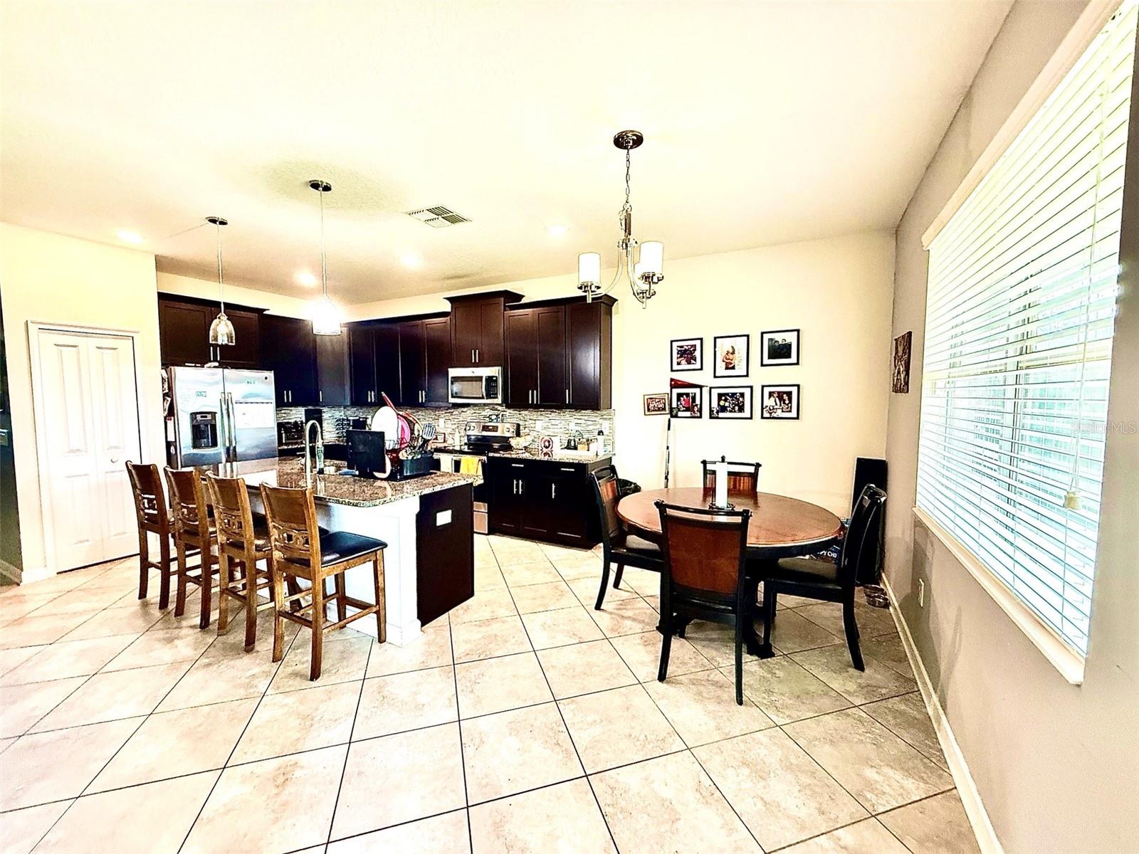 Image 5 of 40 For 4628 Cortland Drive