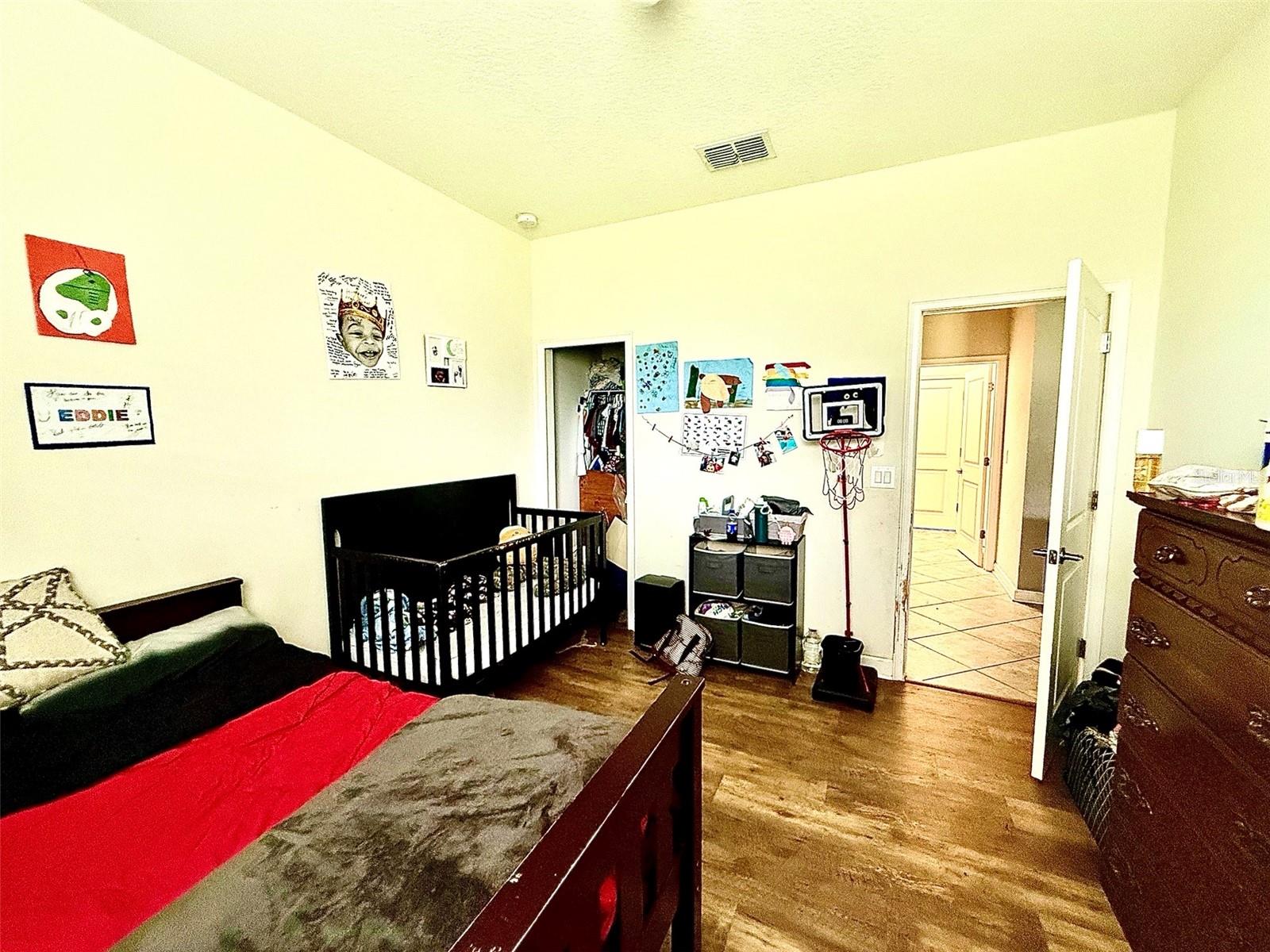 Image 9 of 40 For 4628 Cortland Drive