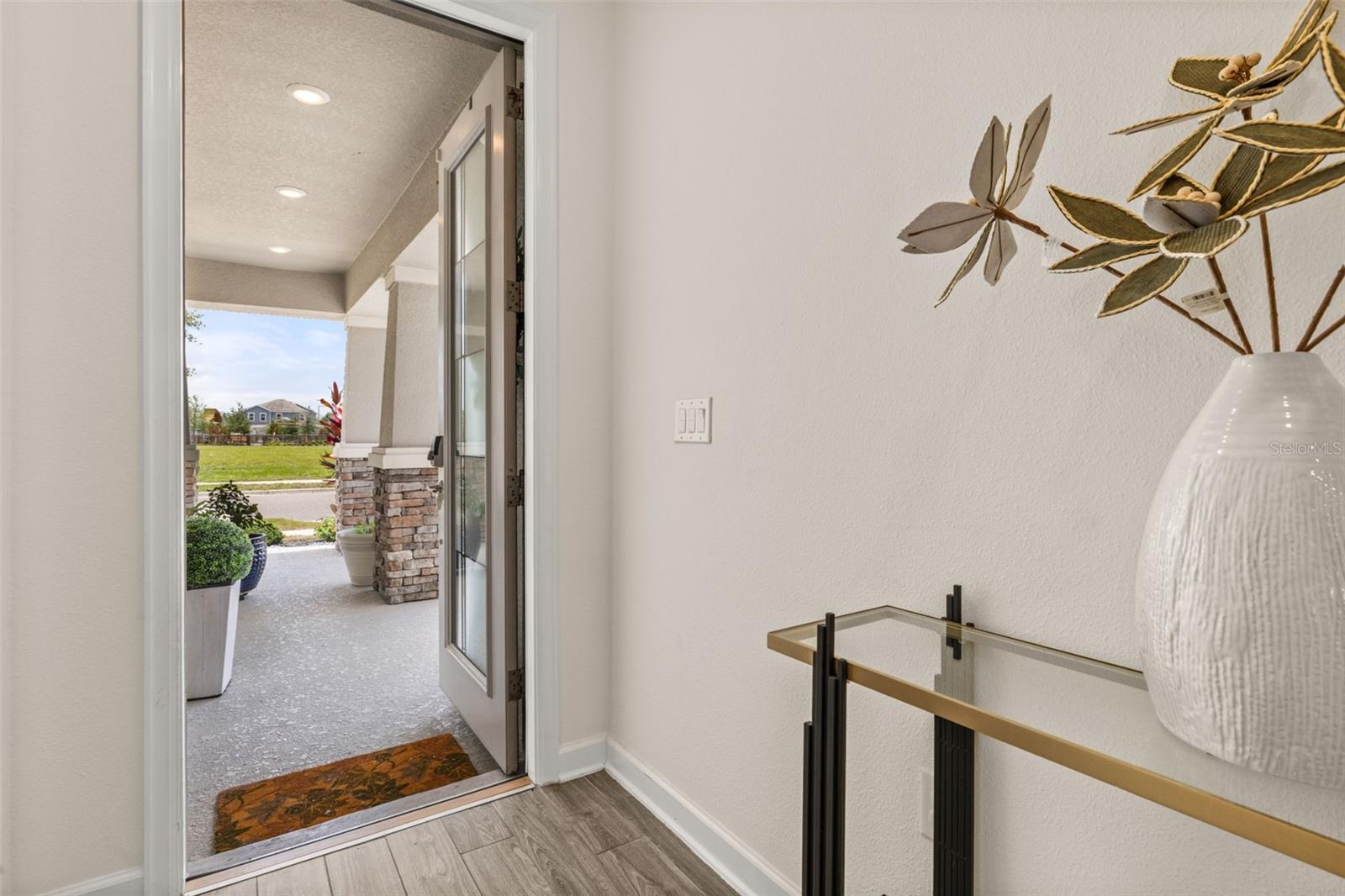 Image 11 of 71 For 11272 History Avenue