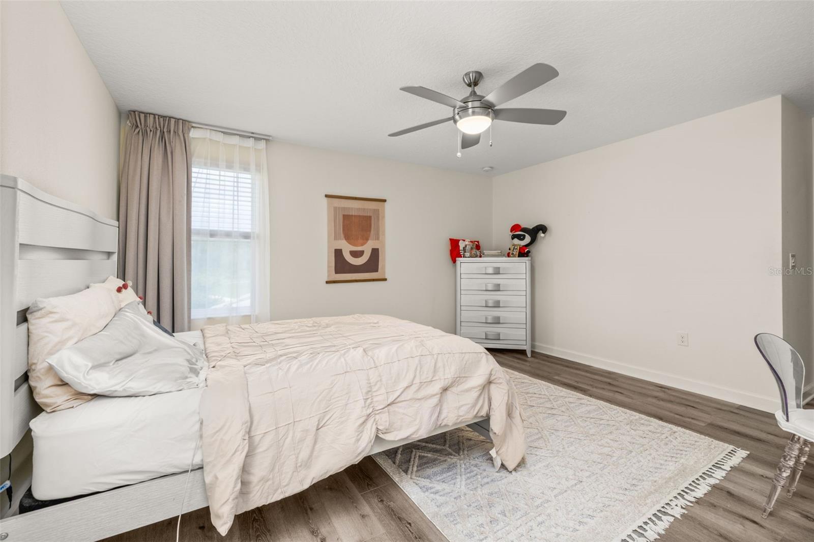 Image 62 of 71 For 11272 History Avenue