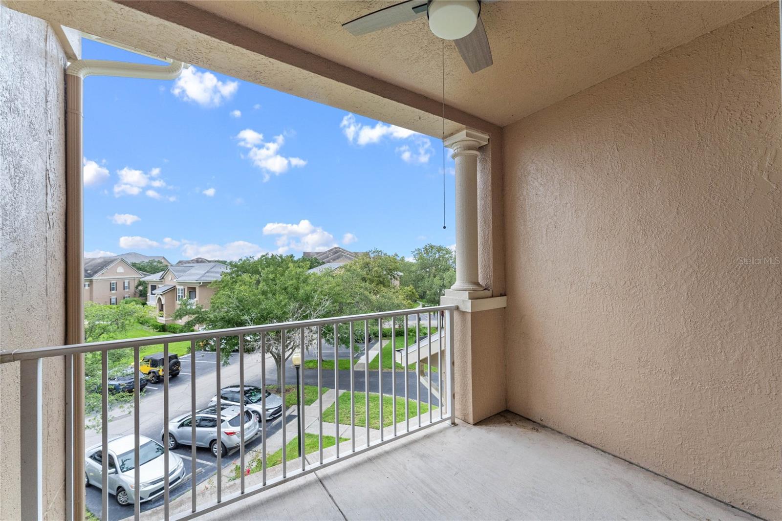 Image 13 of 18 For 14341 Fredricksburg Drive 1005
