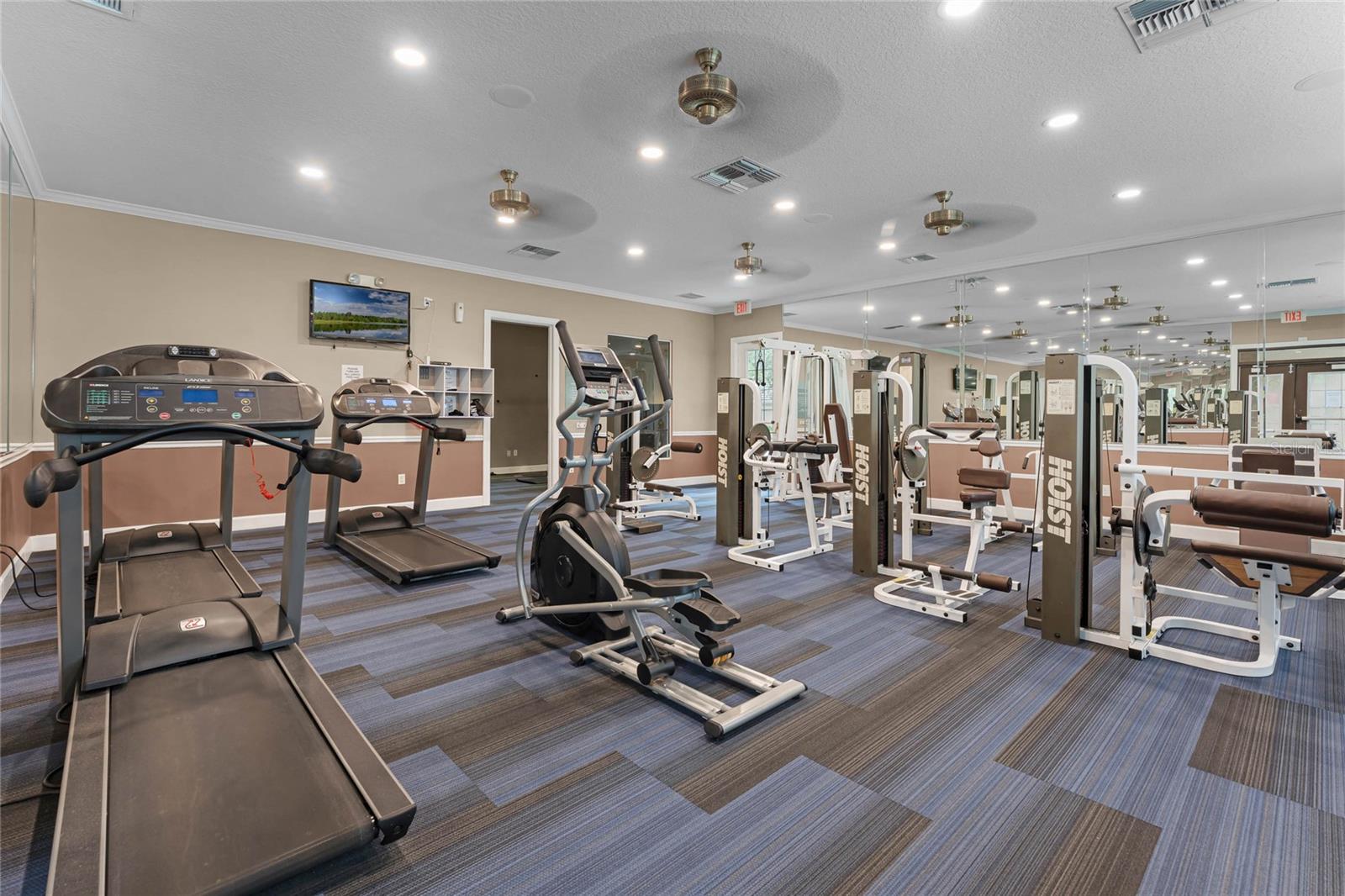 Image 17 of 18 For 14341 Fredricksburg Drive 1005