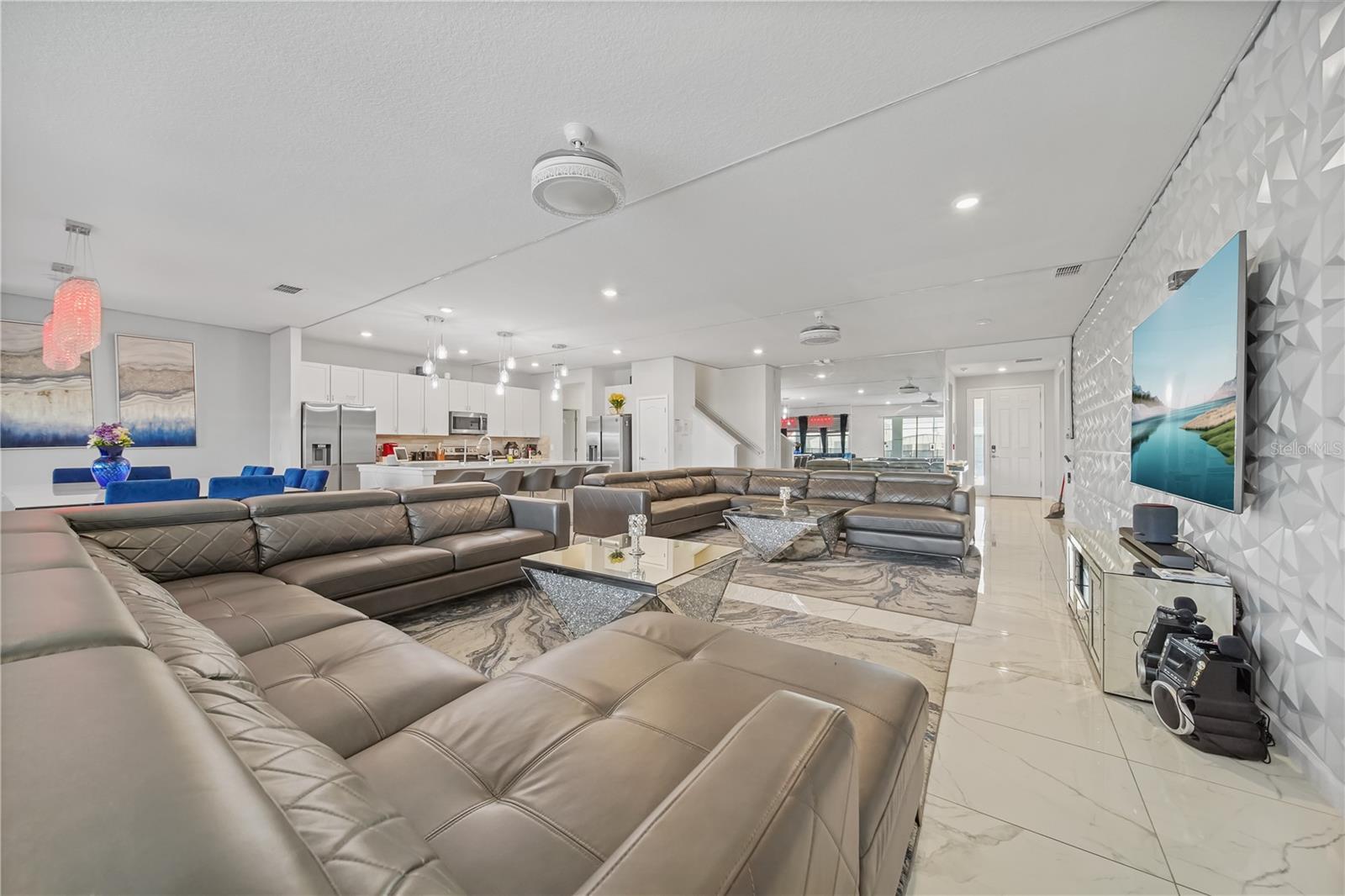 Image 13 of 44 For 2449 Rama Drive