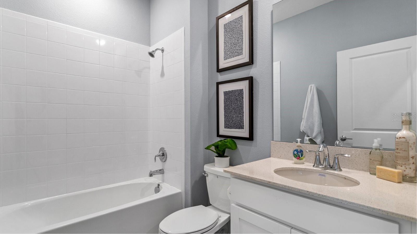 Image 8 of 22 For 5644 Lemon Grass Street