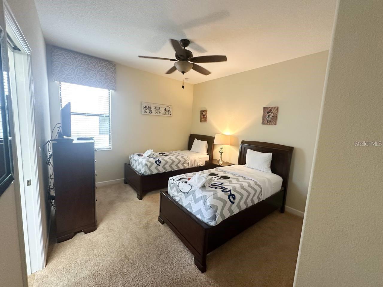 Image 21 of 43 For 9030 Shadow Mountain Street