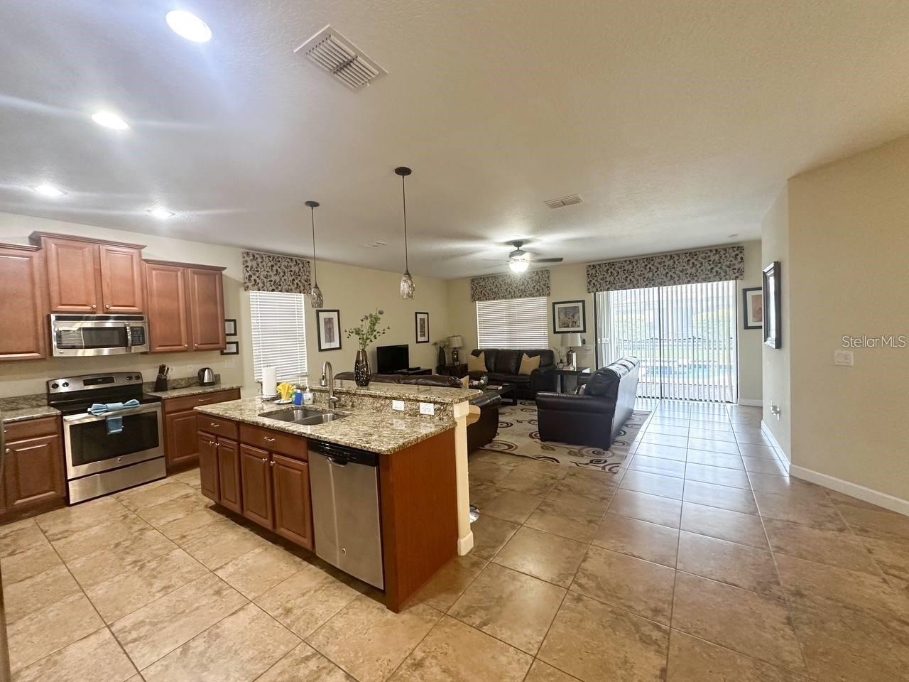 Image 4 of 43 For 9030 Shadow Mountain Street