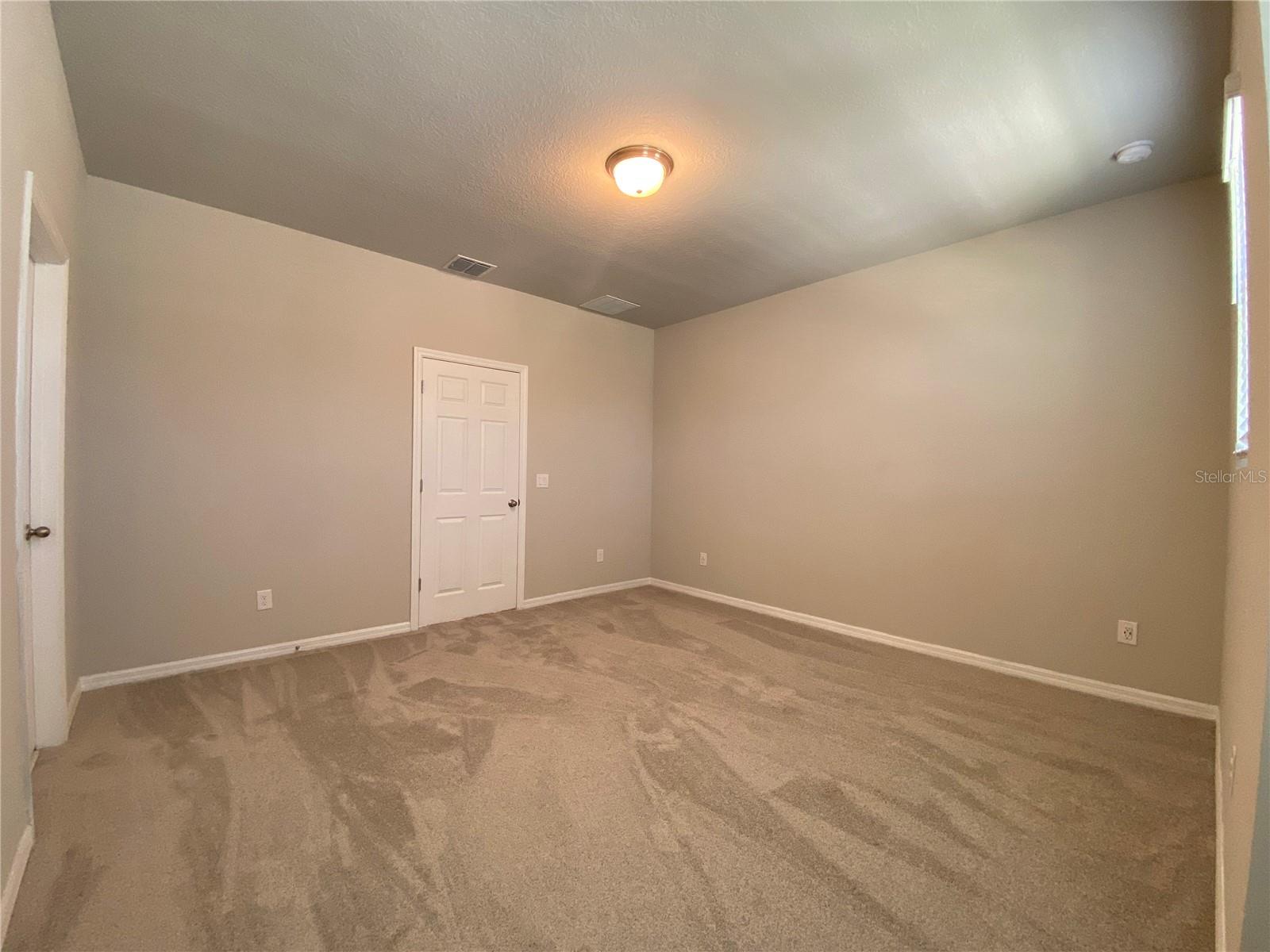 Image 15 of 28 For 1603 Grand Rue Drive