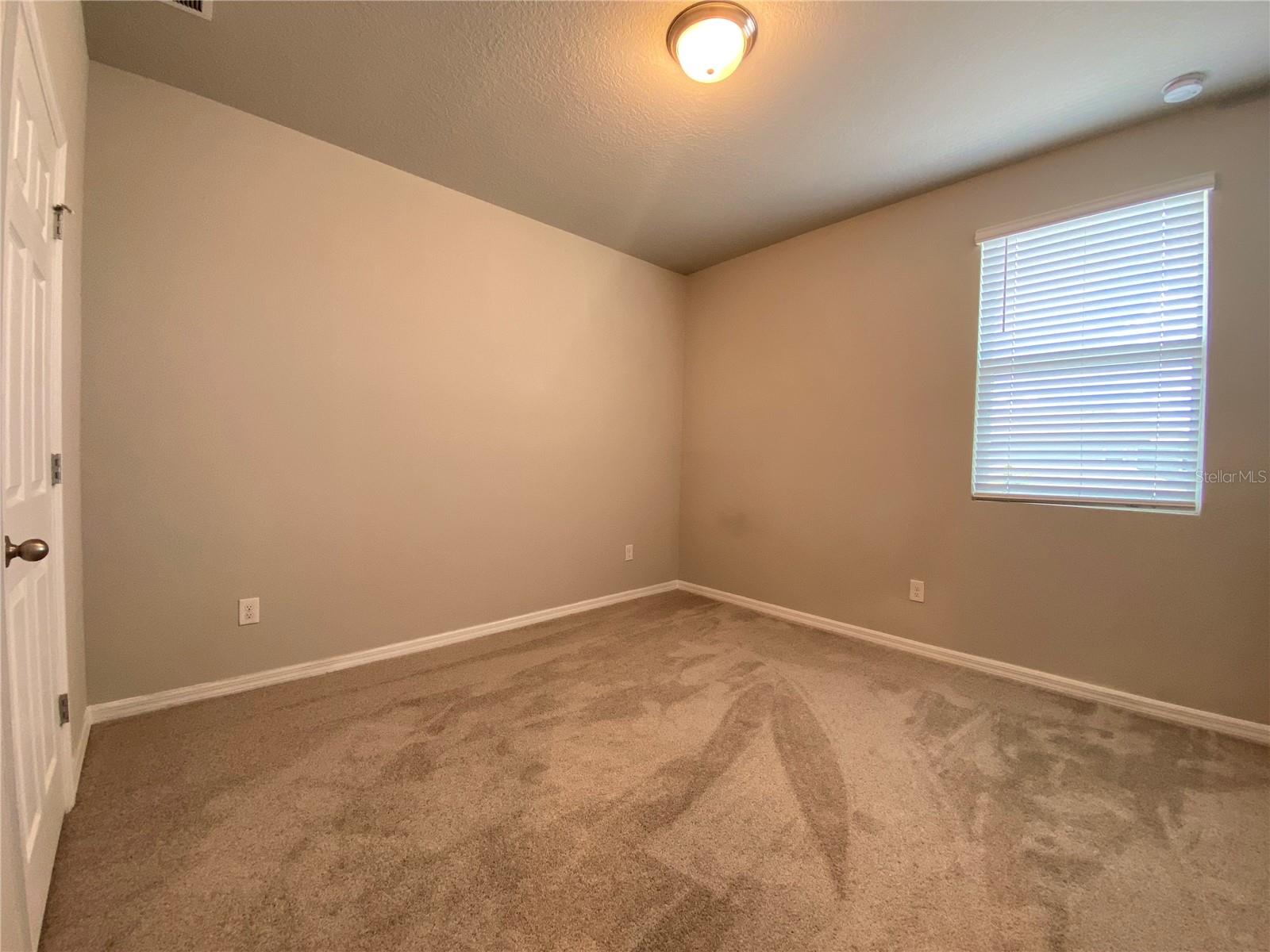 Image 16 of 28 For 1603 Grand Rue Drive
