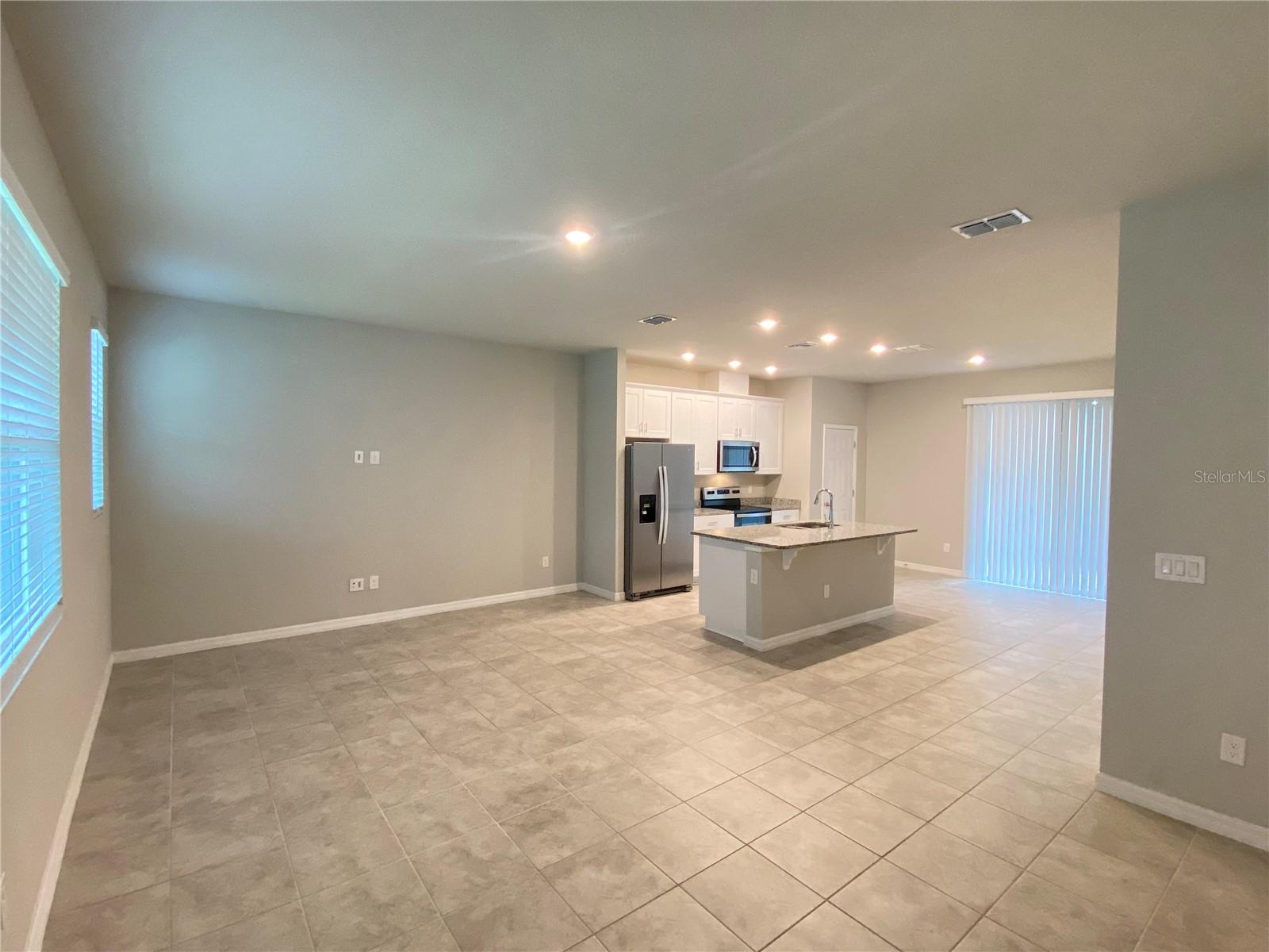 Image 4 of 28 For 1603 Grand Rue Drive