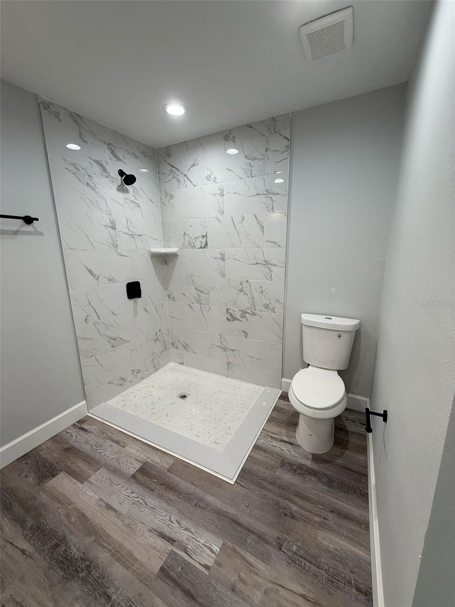 Image 7 of 28 For 12276 Edwards Road
