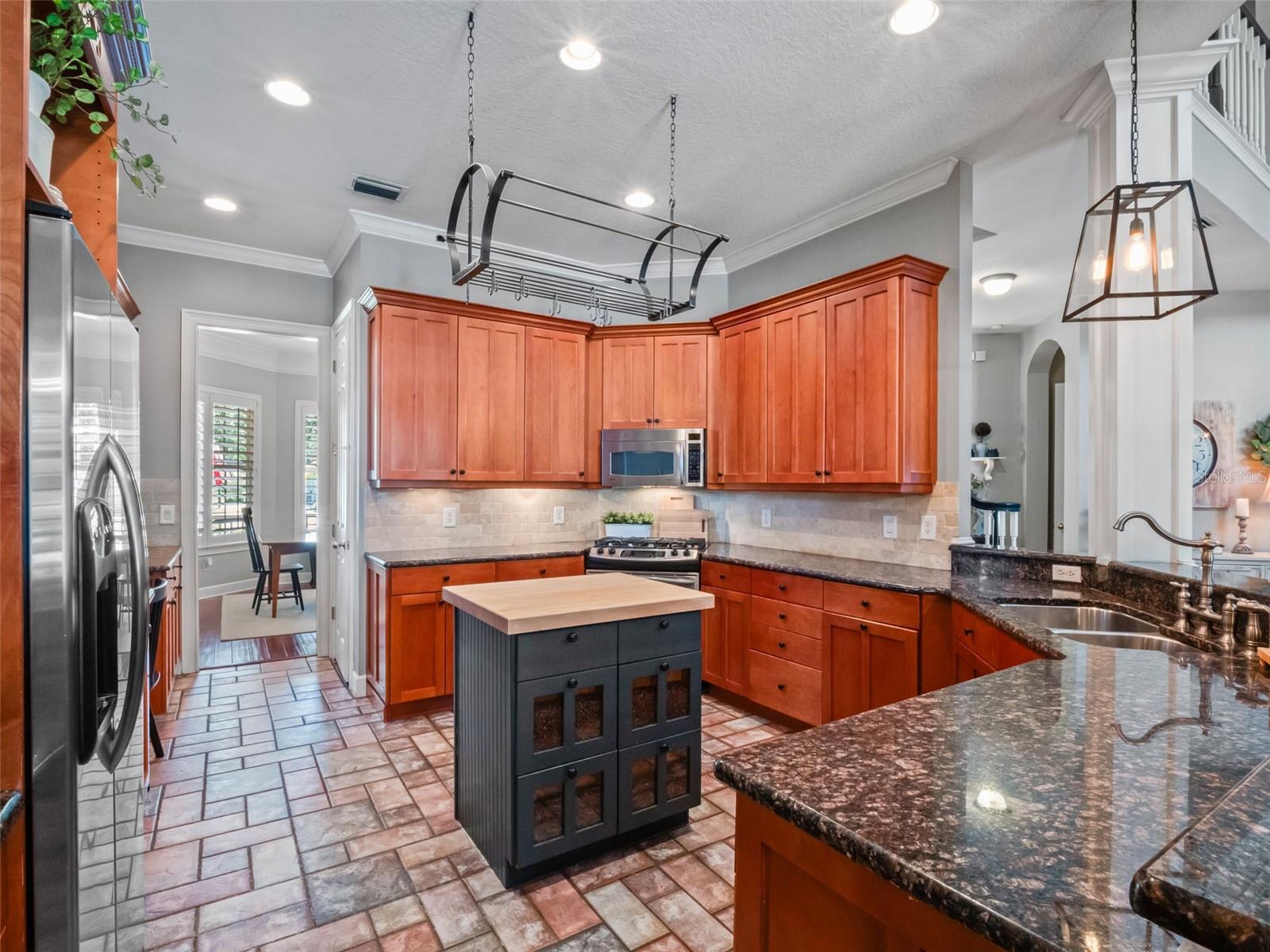 Image 19 of 71 For 2219 Ridgewind Way