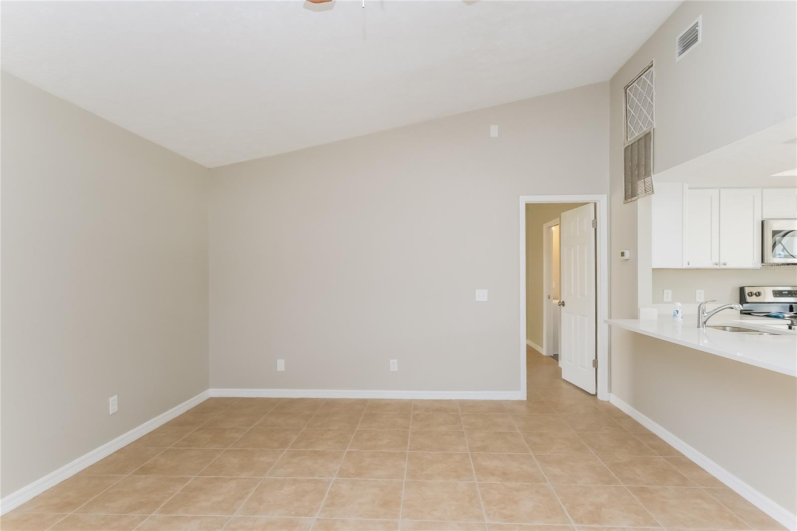 Image 8 of 16 For 1308 Piney Branch Circle