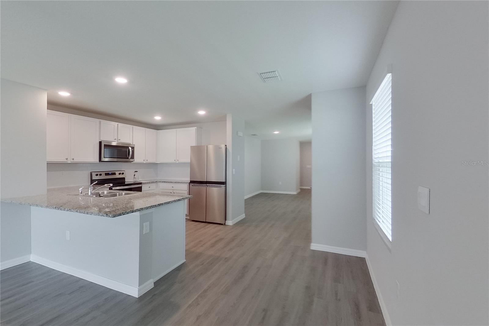 Image 11 of 17 For 8700 43rd Terrace