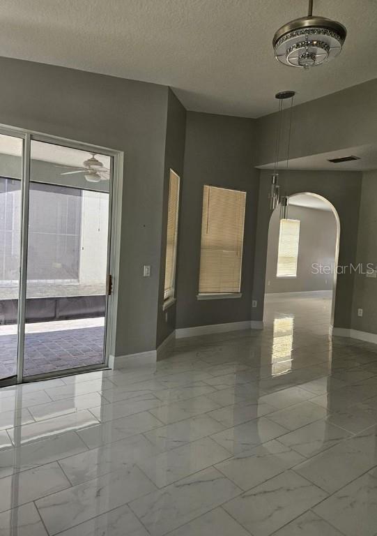 Image 14 of 24 For 2902 Bonita Circle