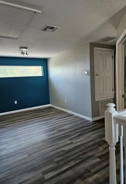 Image 7 of 24 For 2902 Bonita Circle