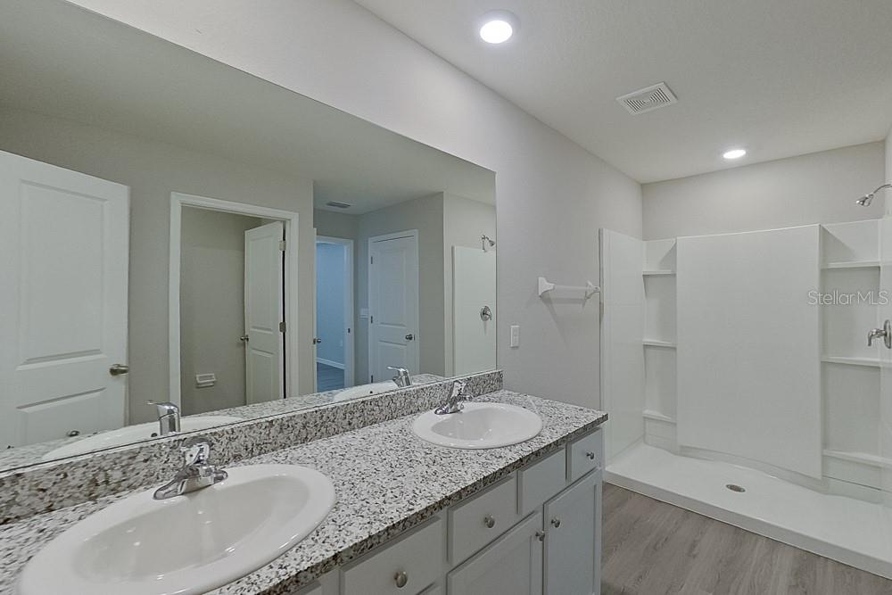 Image 14 of 20 For 8645 44th Court