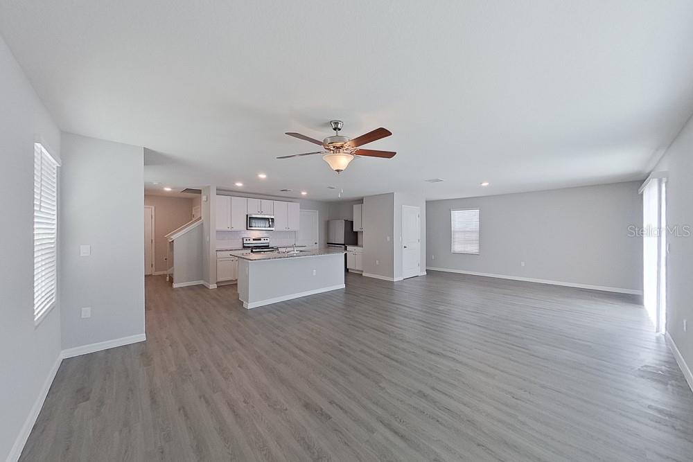Image 4 of 20 For 8645 44th Court