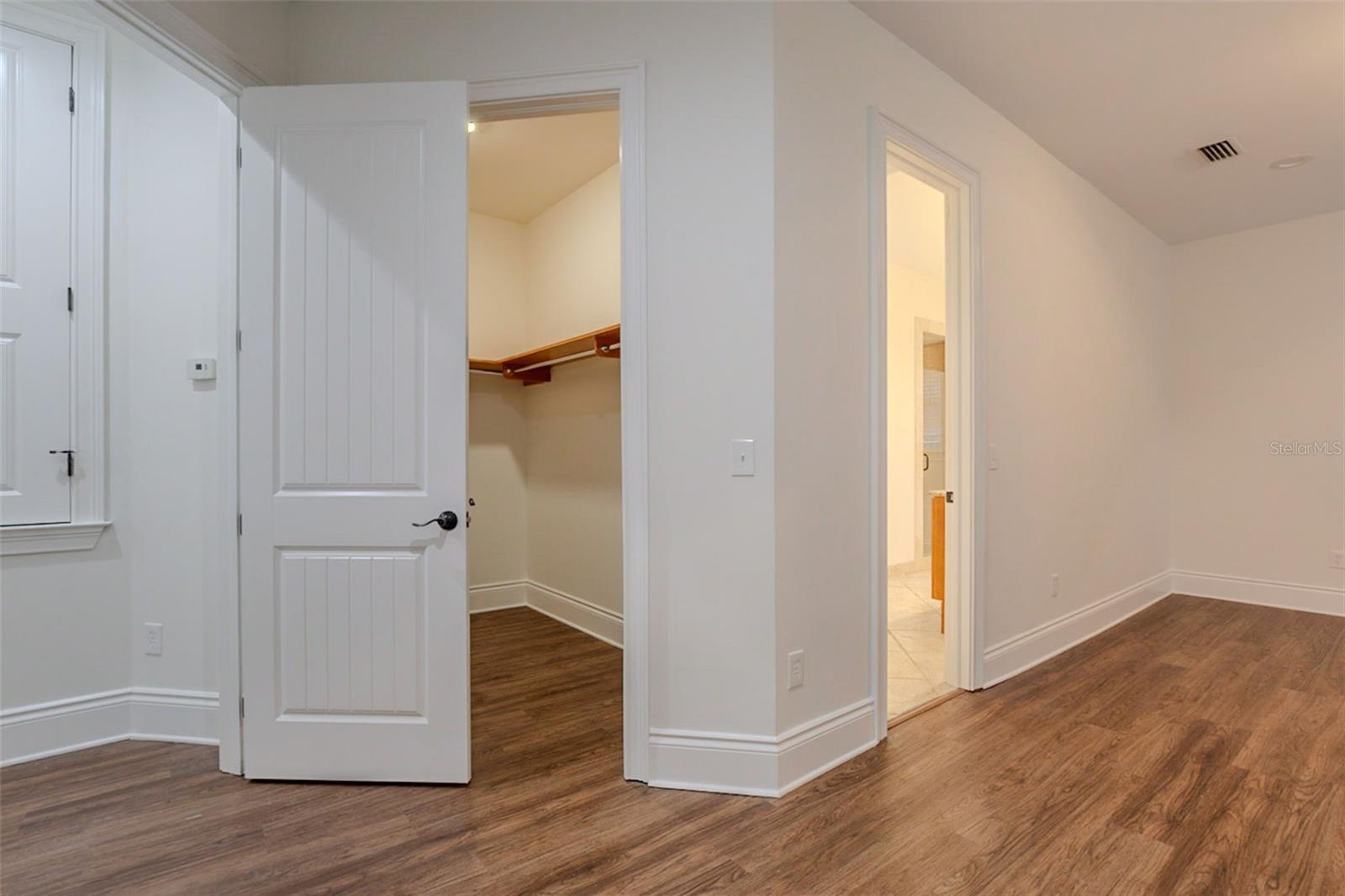 Image 30 of 54 For 1513 Bay Villa Place