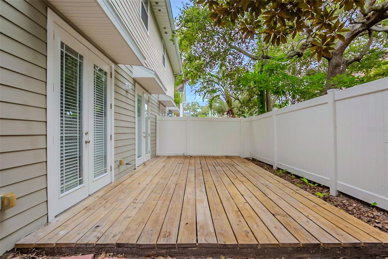 Image 58 of 65 For 1513 Bay Villa Place