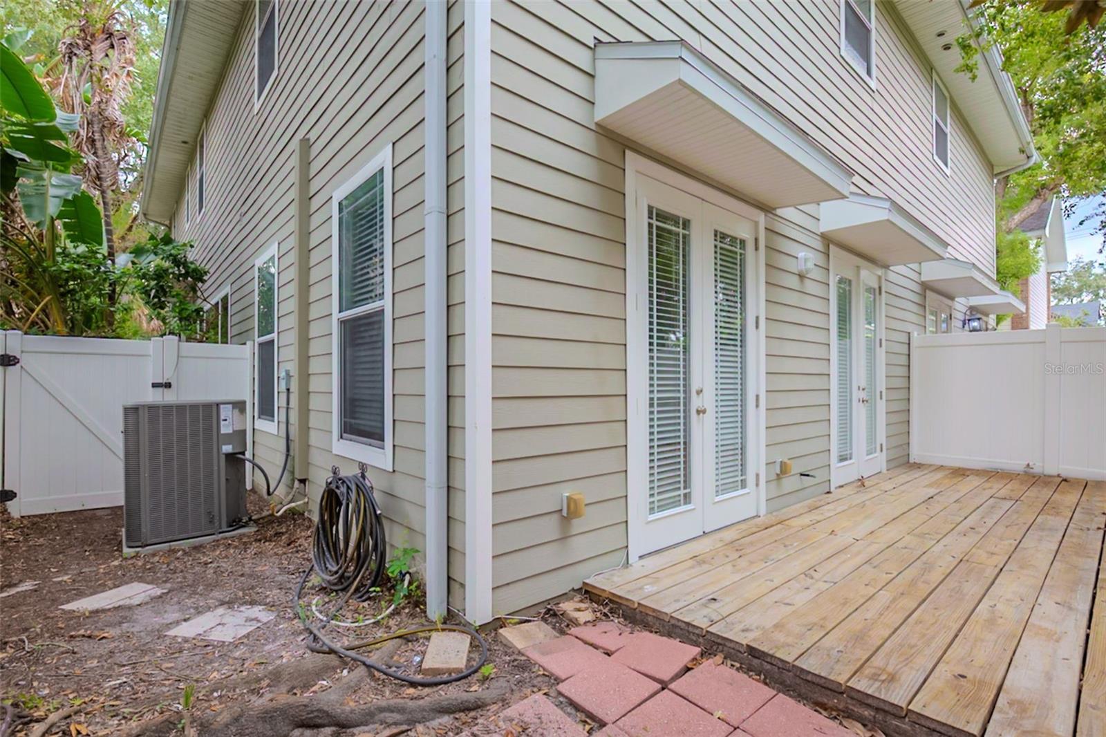 Image 59 of 65 For 1513 Bay Villa Place