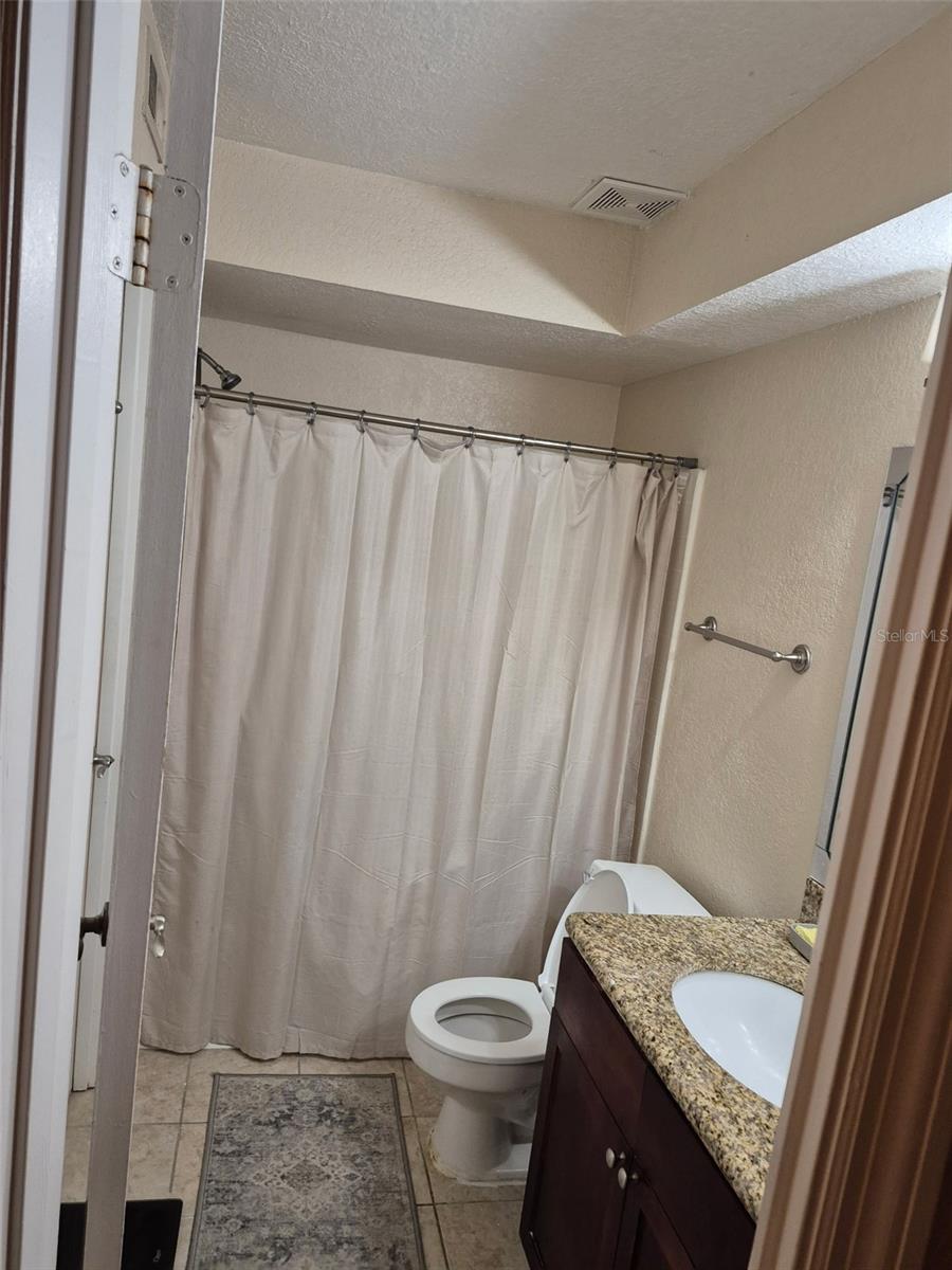 Image 6 of 12 For 5124 Conroy Road 11
