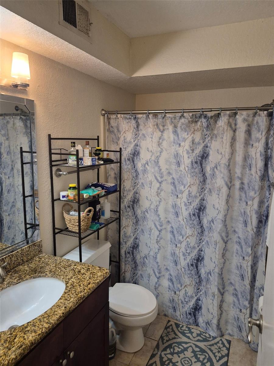 Image 7 of 12 For 5124 Conroy Road 11