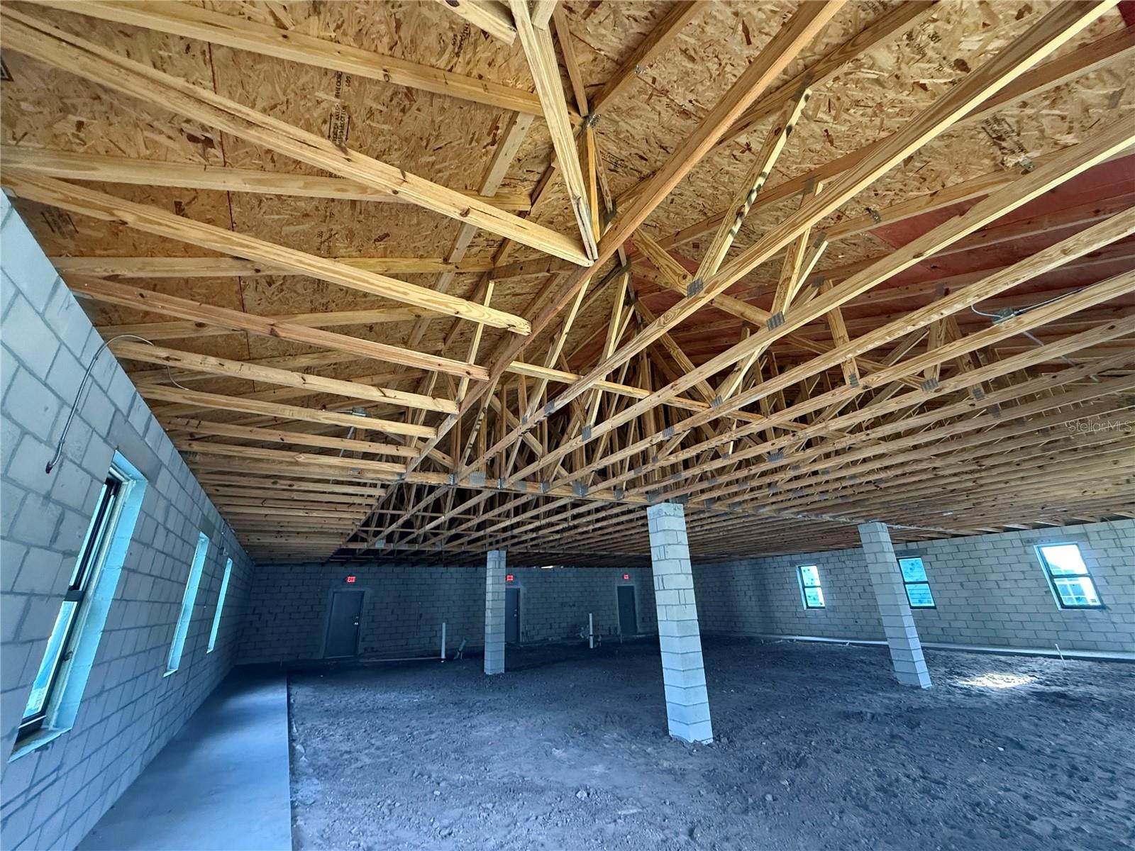 Image 9 of 10 For 1300 Lexington Green Lane