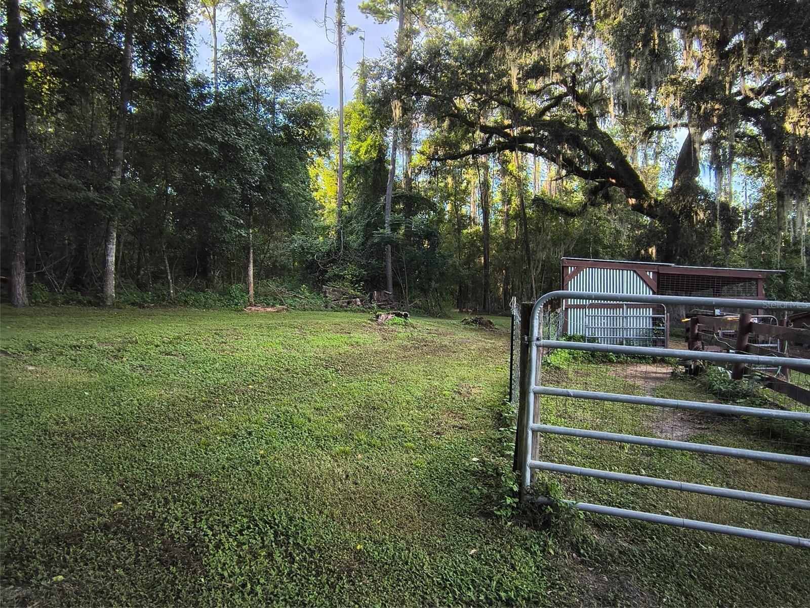 Image 11 of 100 For 24050 Winding Creek Drive
