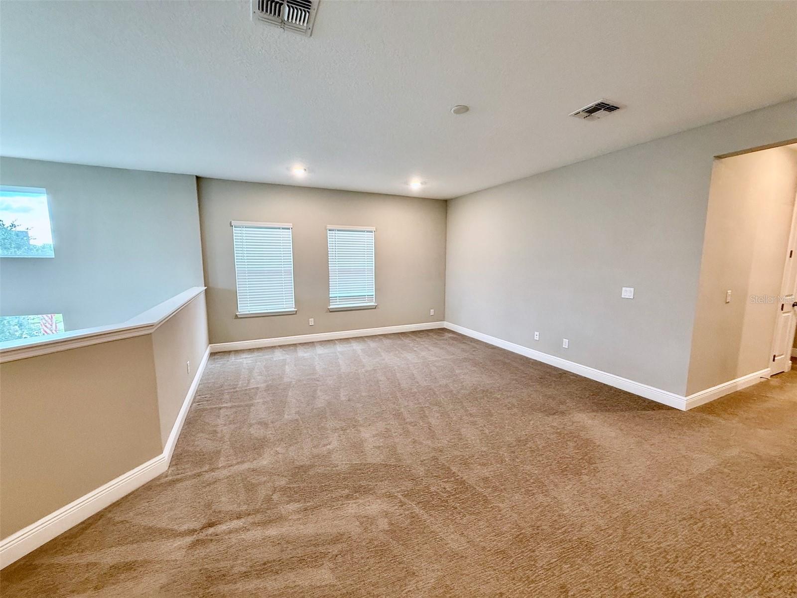 Image 17 of 36 For 7242 Carrickbend Lane