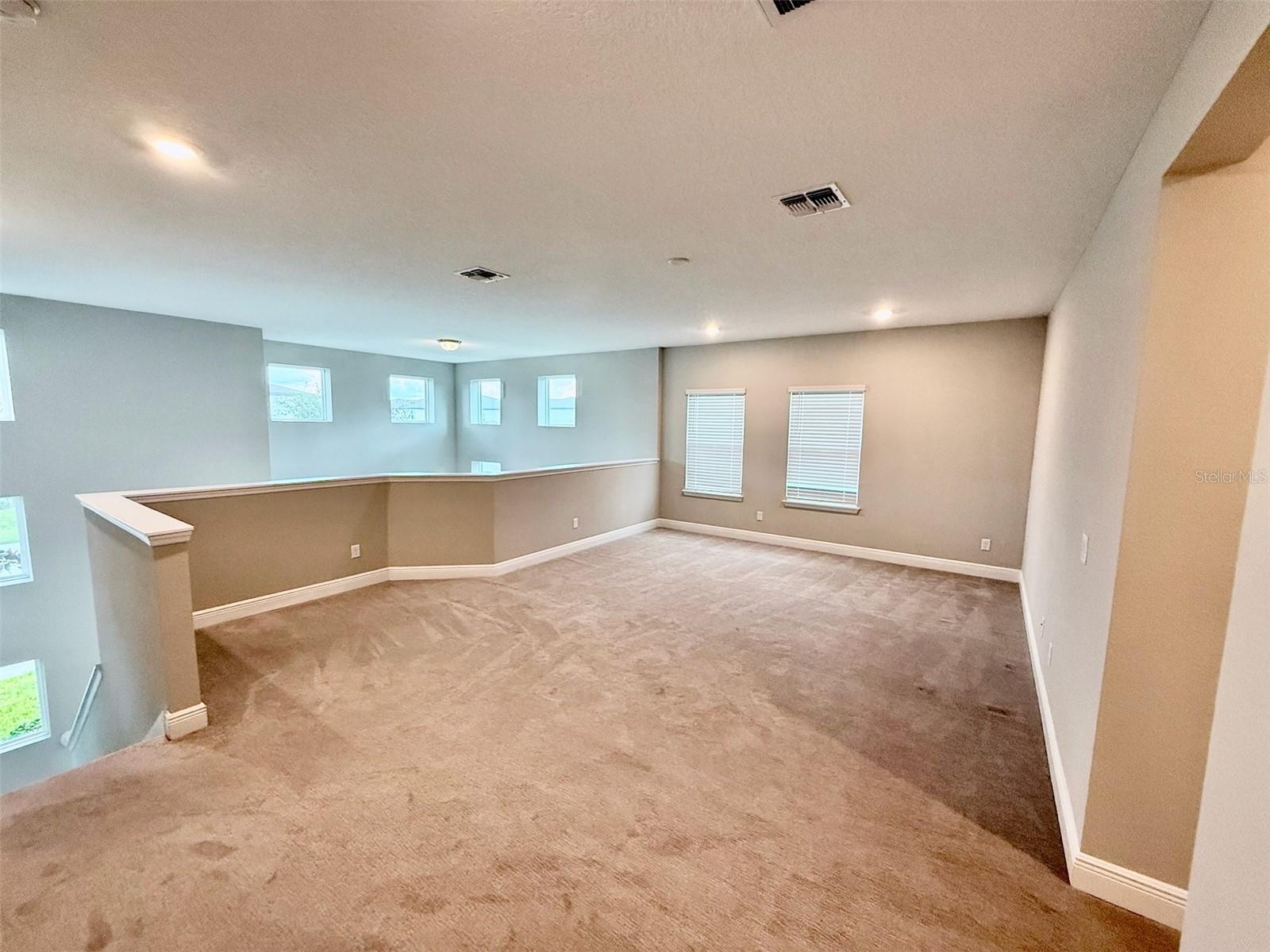 Image 18 of 36 For 7242 Carrickbend Lane