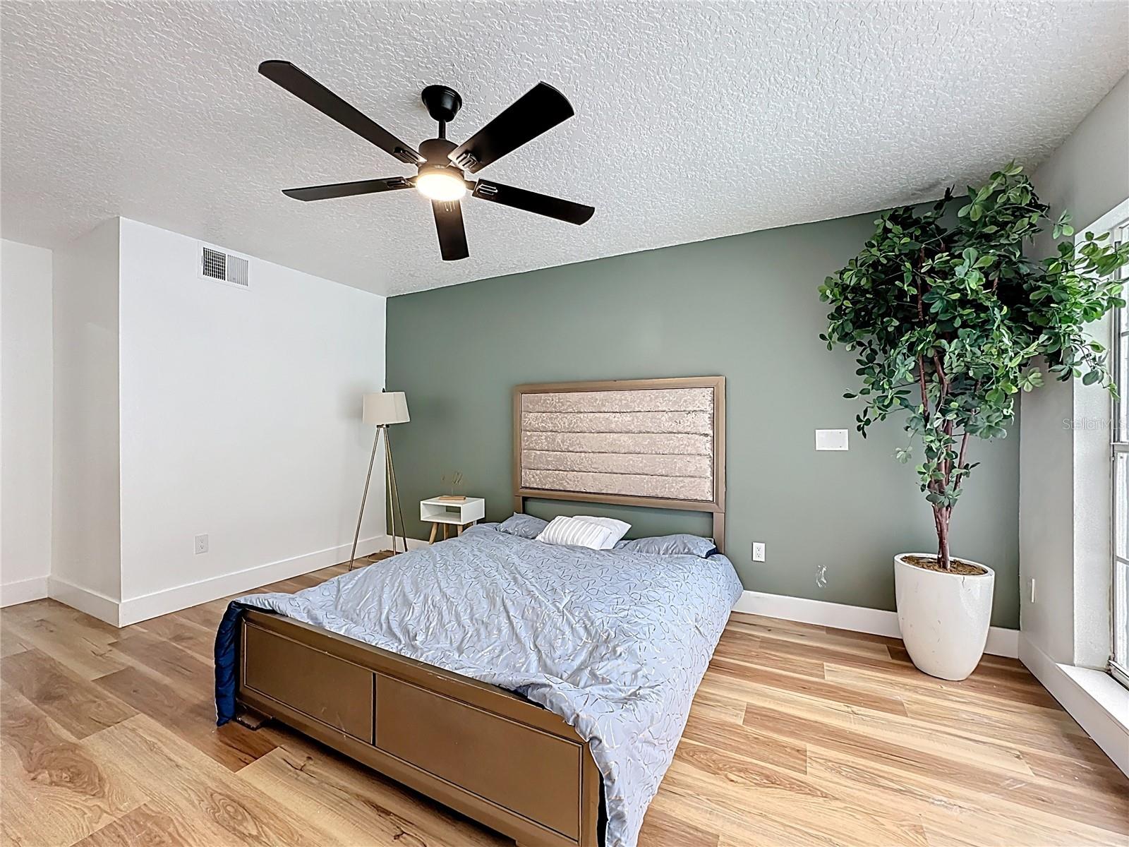 Image 32 of 68 For 4713 Fort Knox Court