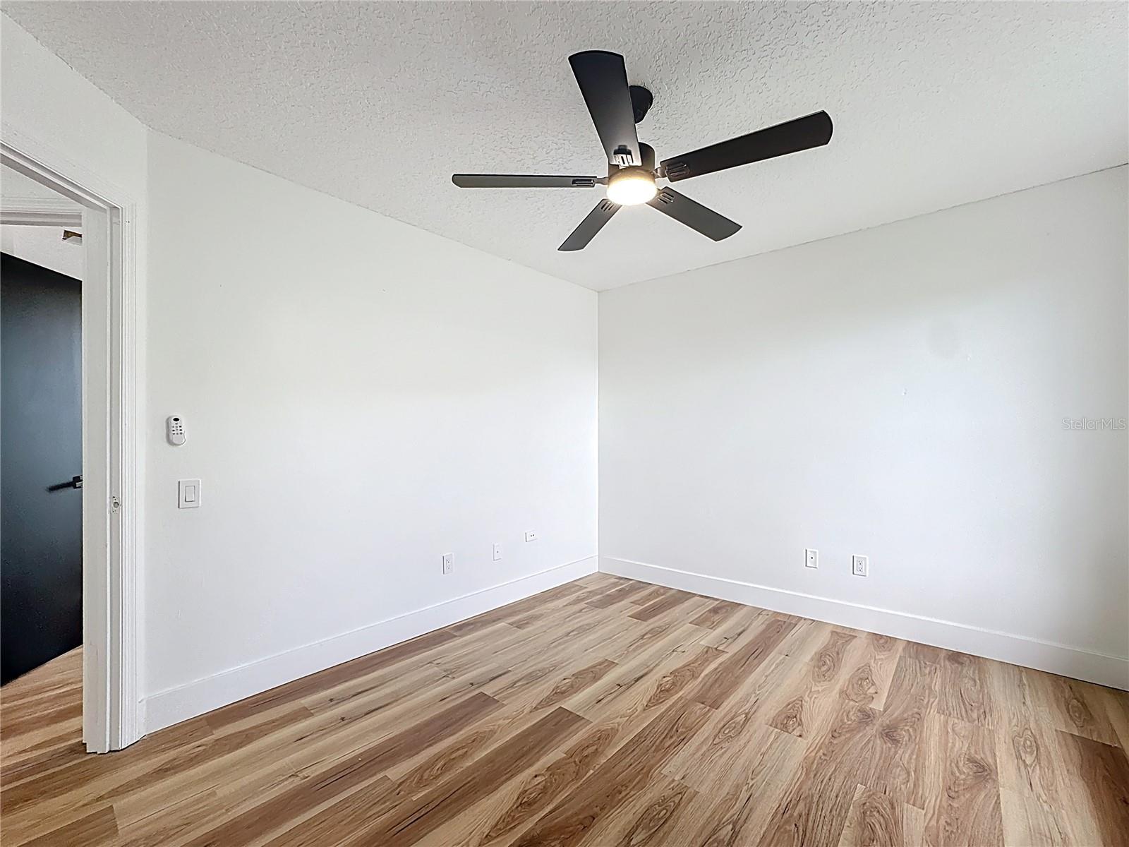 Image 40 of 68 For 4713 Fort Knox Court